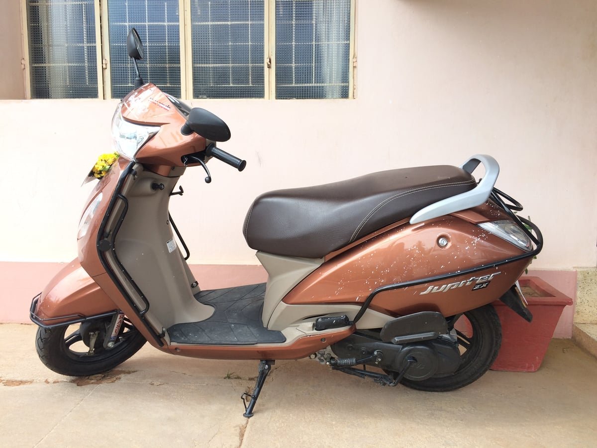 TVS Jupiter 110cc automatic scooter on rent in Dehradun
