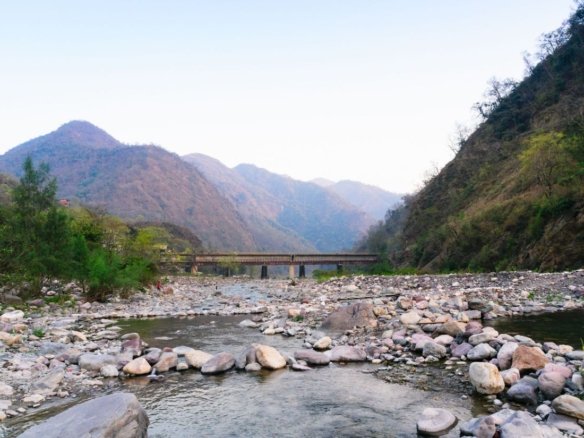 Shivpuri riverside camping and rafting zone in Rishikesh